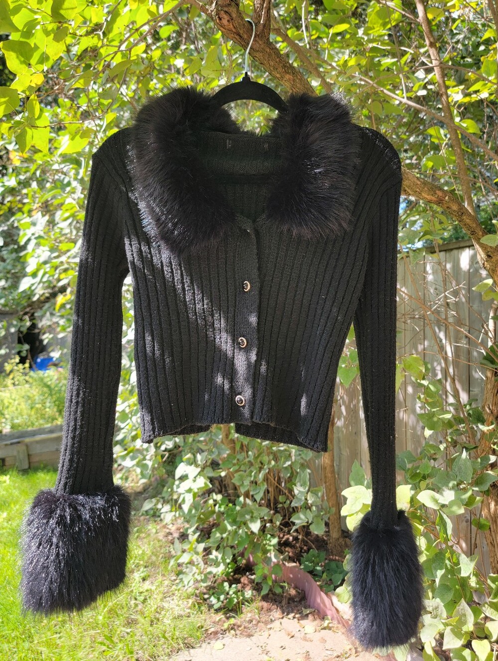Y2K BLACK FAUX FUR TRIM CARDIGAN ~ SWEATER JACKET WITH REMOVABLE FAUX FUR CUFFS